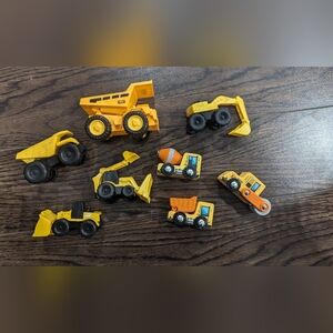 Yellow Construction Toy Set
